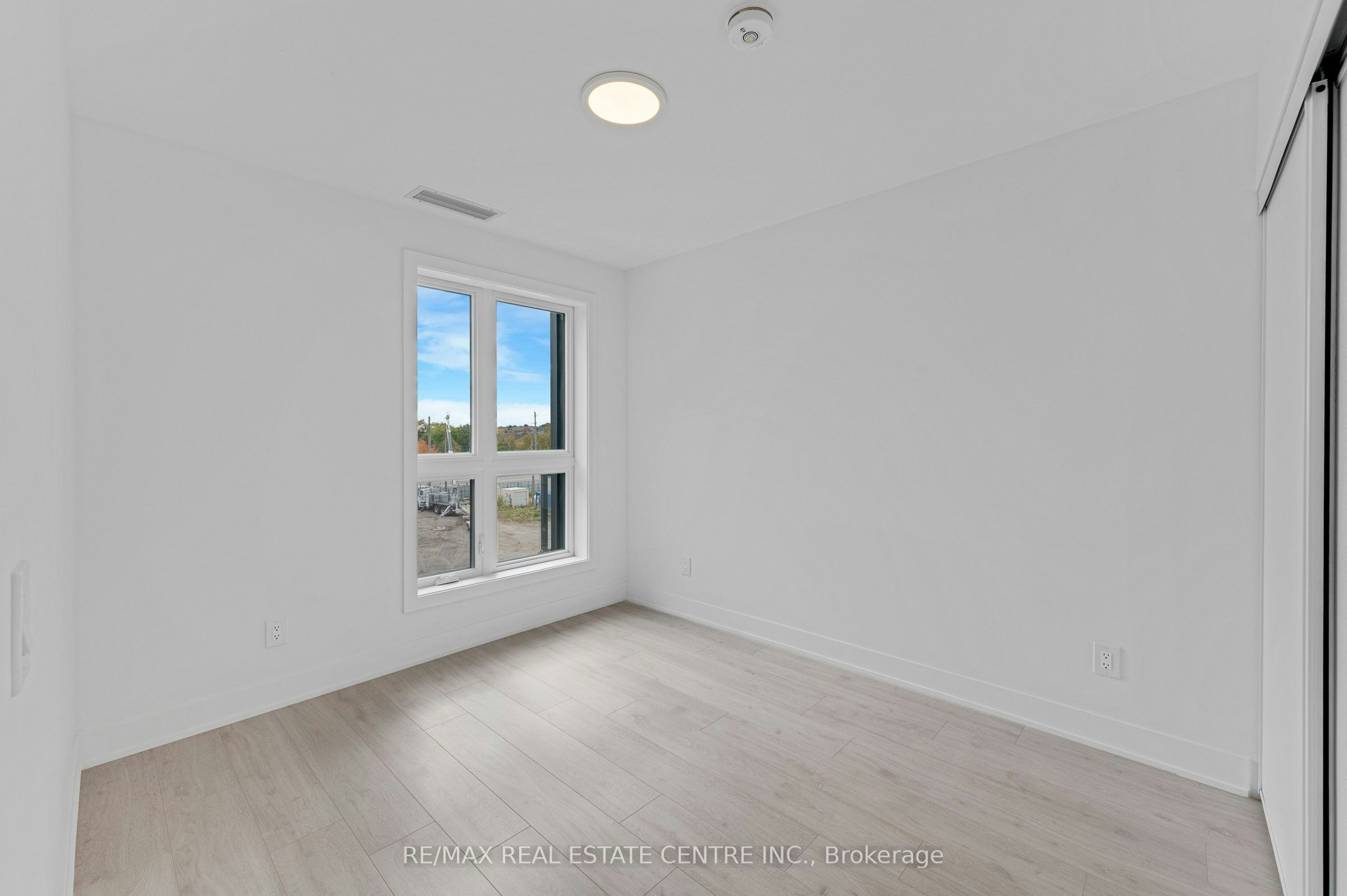 418-3008 William Cutmore Boulevard, Oakville, ON, L6H 8A4 - 24