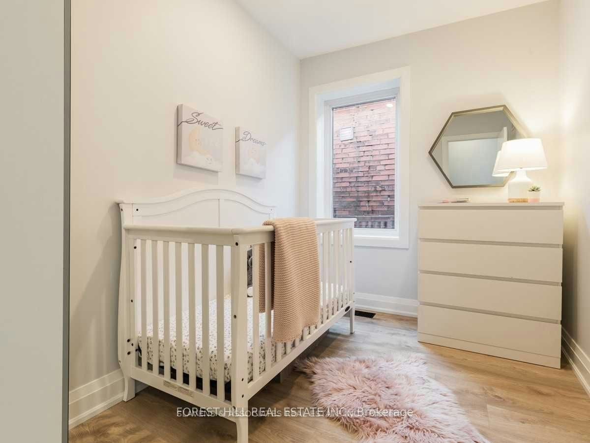 Main-116 Armstrong Avenue, Toronto, ON, M6H 1V8 - 21