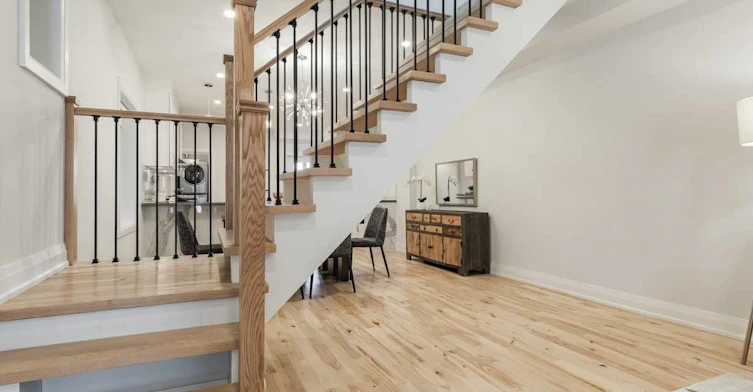 Main-116 Armstrong Avenue, Toronto, ON, M6H 1V8 - 14