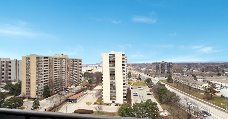 1401-4 Lisa Street, Brampton, ON, L6T 4B6 - 10