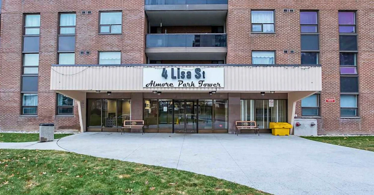 1401-4 Lisa Street, Brampton, ON, L6T 4B6 - 2