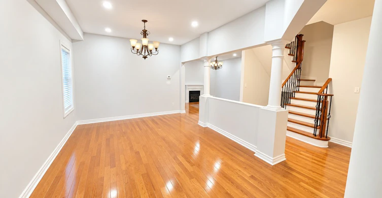 454 Huntington Ridge Drive, Mississauga, ON, L5R 0A9 - 3