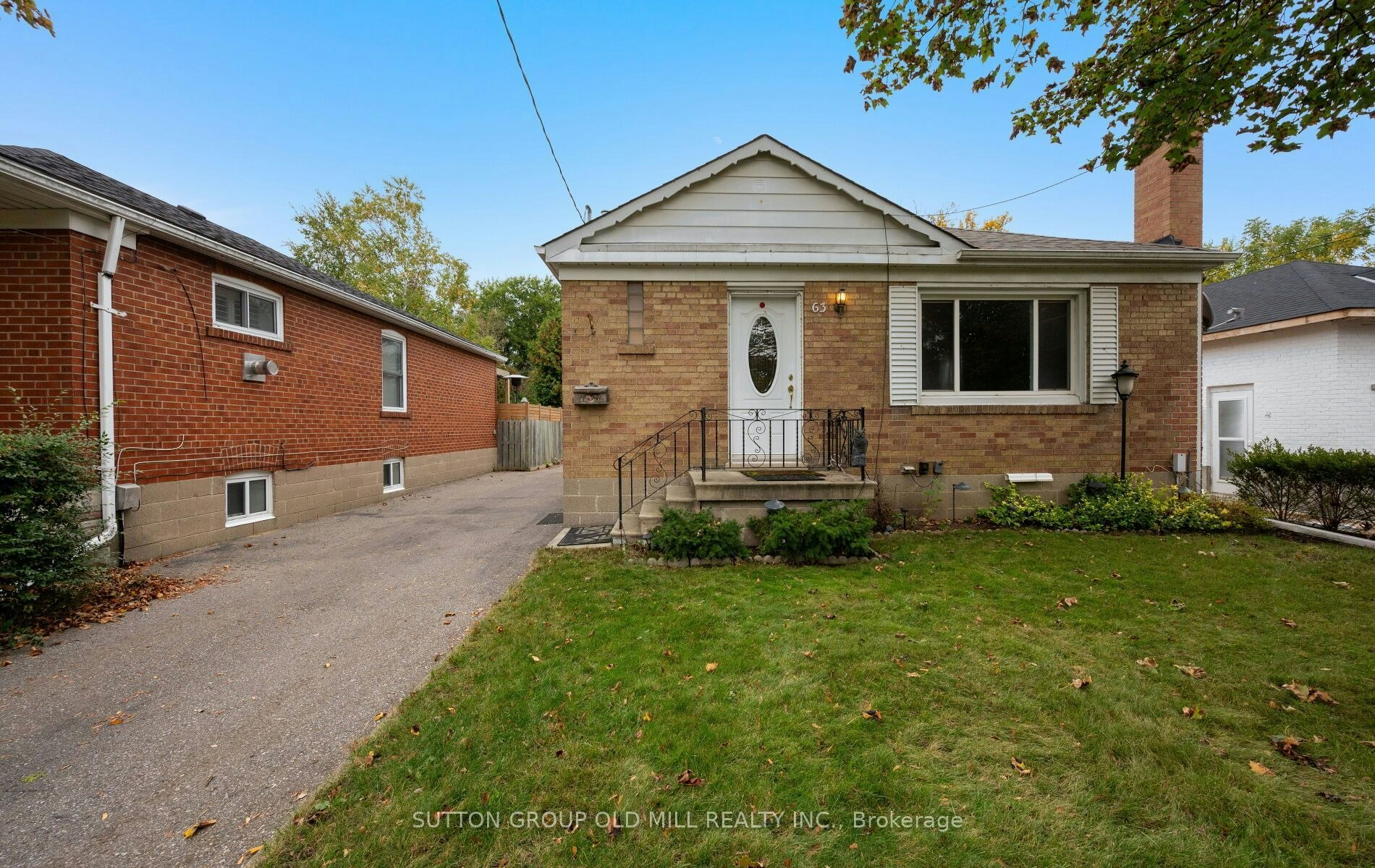 63 Westhead Road, Toronto, ON, M8W 4S2