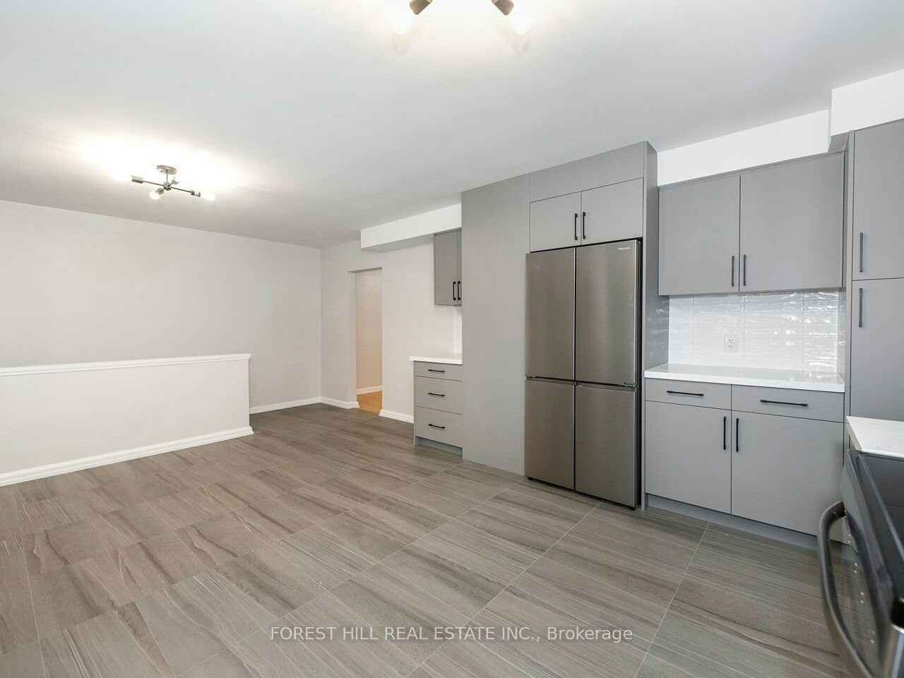 1847 Will Scarlett Drive, Mississauga, ON, L5K 1J6 - 8