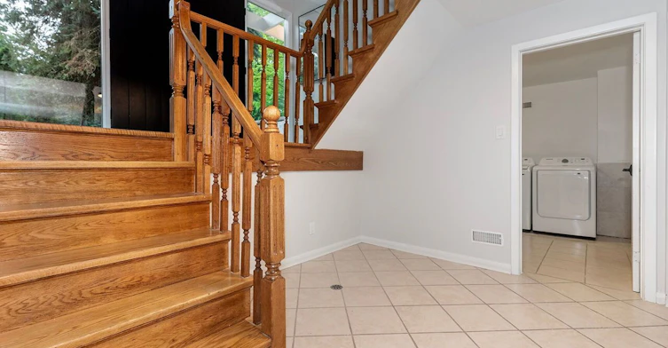 1847 Will Scarlett Drive, Mississauga, ON, L5K 1J6 - 21