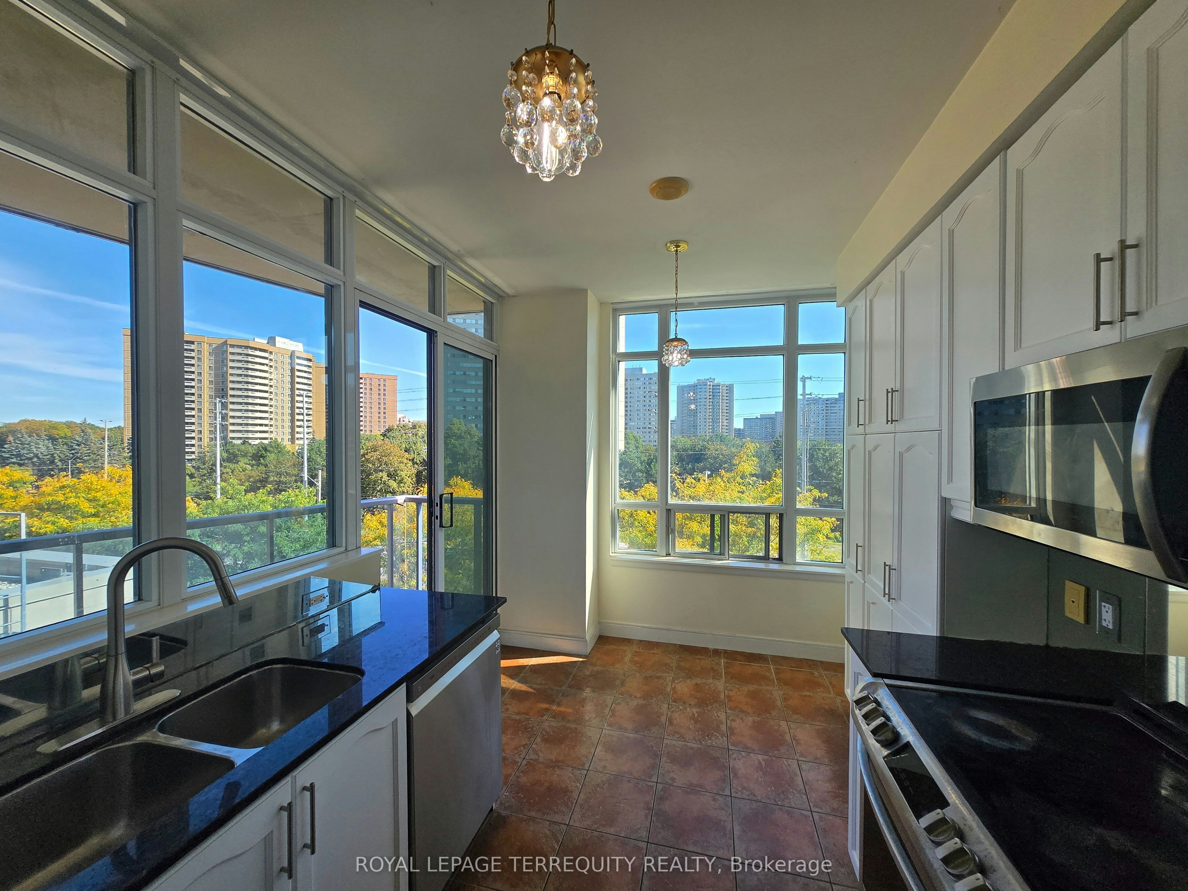 403-70 Absolute Avenue, Mississauga, ON, L4Z 0A4 - 4