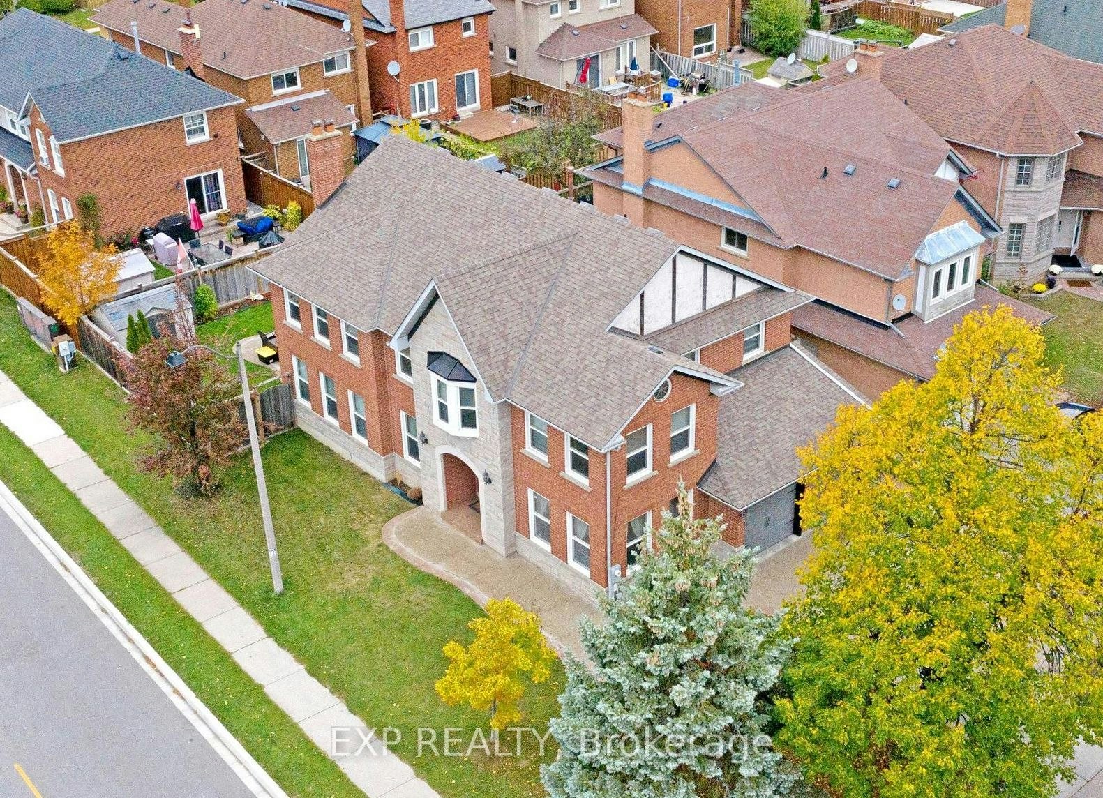41 Bobcat Street, Brampton, ON, L6R 1C8