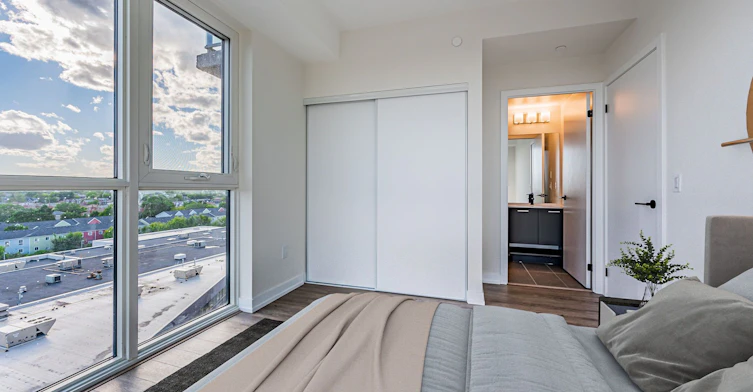 803-2300 St Clair Avenue W, Toronto, ON, M6N 1K8 - 31