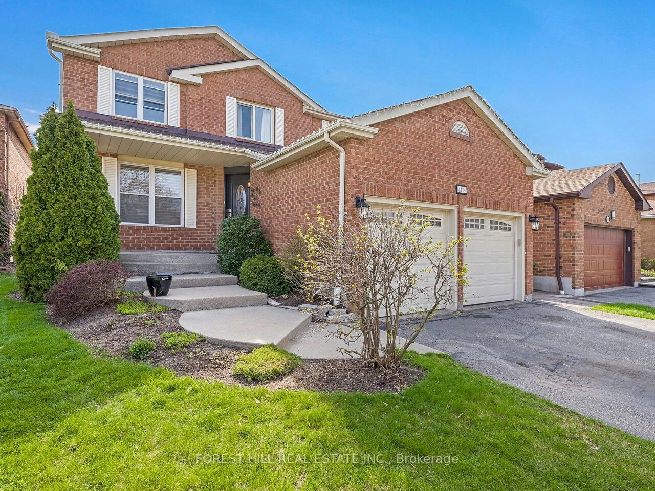 4174 Rossland Crescent, Mississauga, ON, L5L 4B5