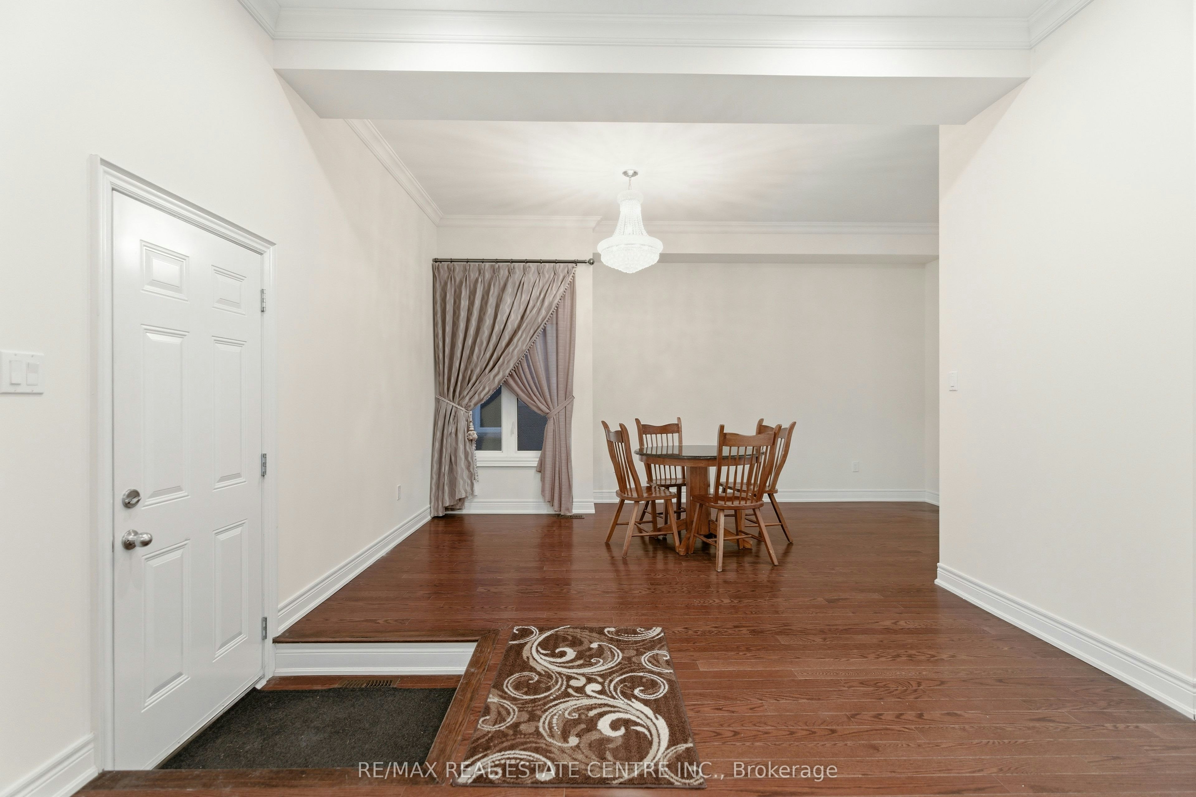 3290 Erin Centre Boulevard, Mississauga, ON, L5M 0K9 - 8
