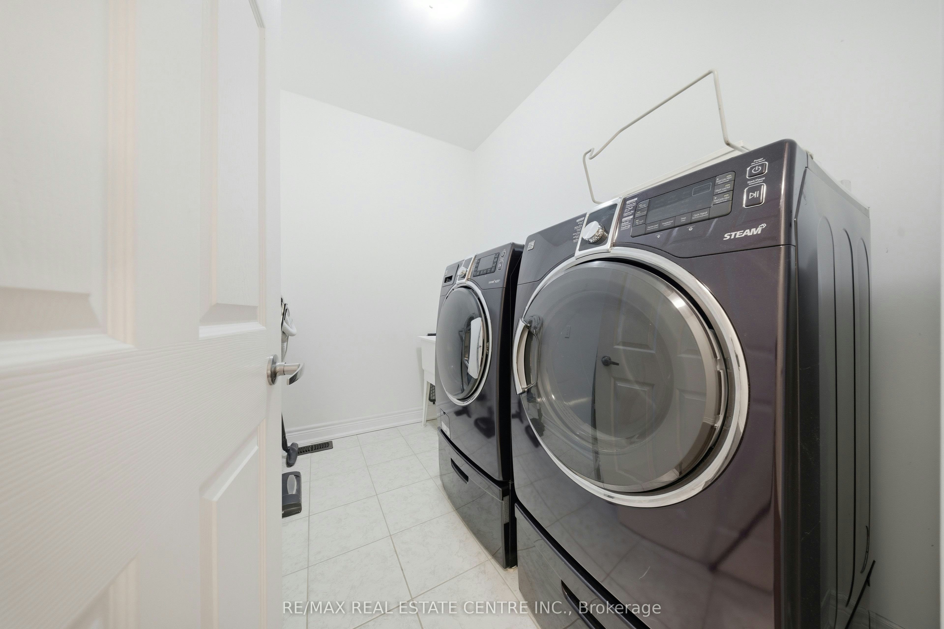 3290 Erin Centre Boulevard, Mississauga, ON, L5M 0K9 - 40