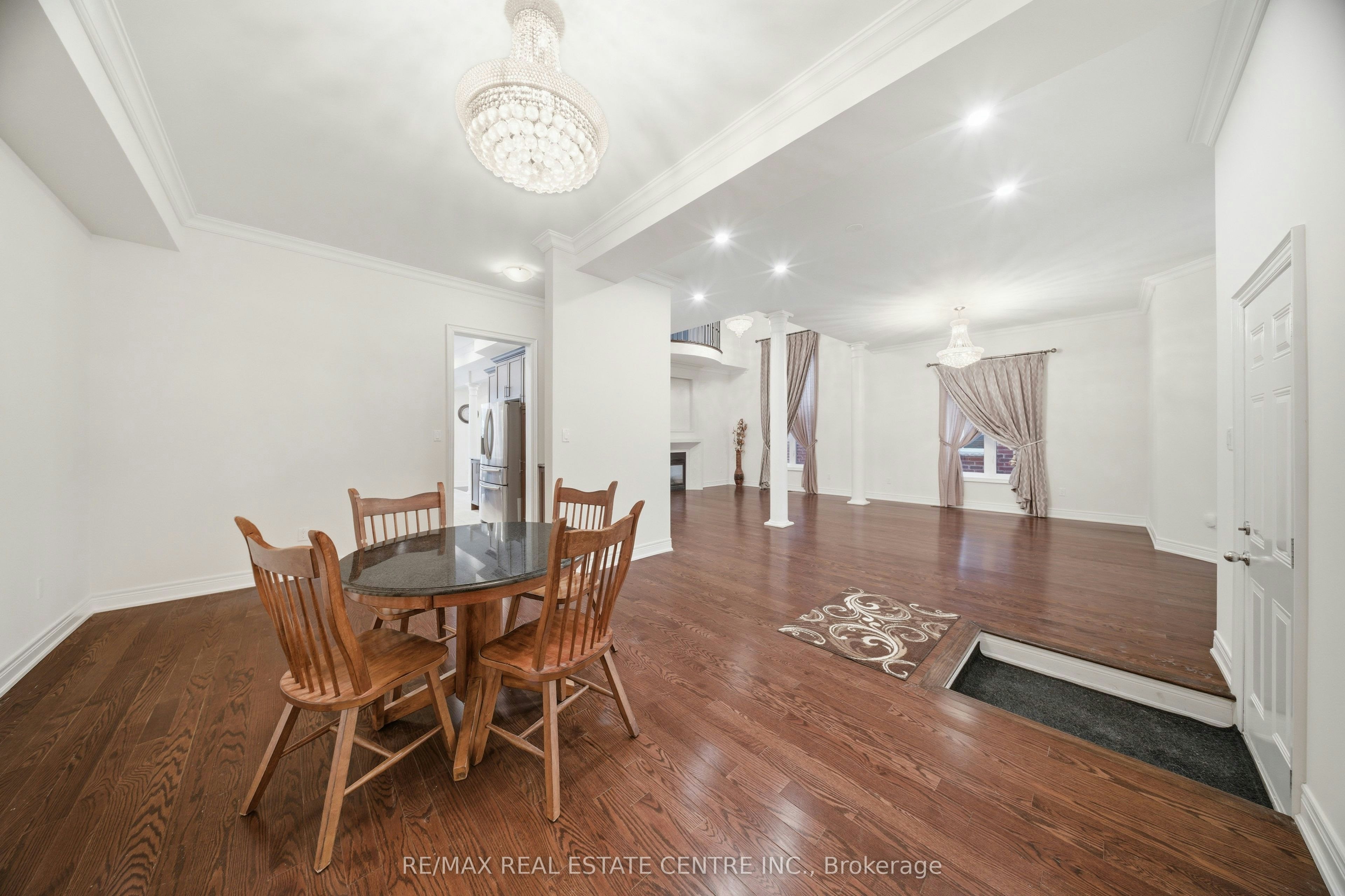 3290 Erin Centre Boulevard, Mississauga, ON, L5M 0K9 - 11