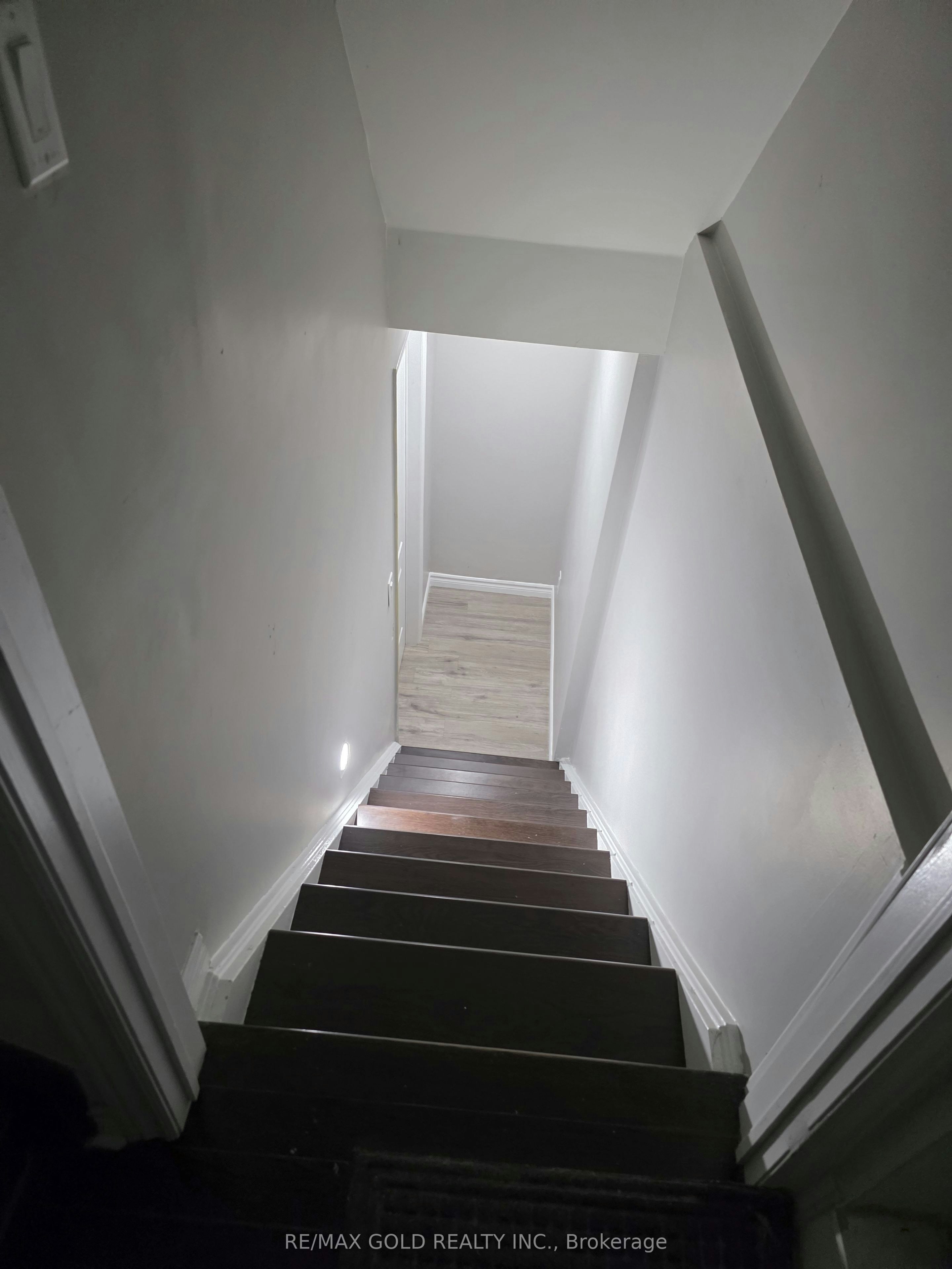 BASEMENT-37 Lorenzo Circle, Brampton, ON, L6R 3N4 - 6