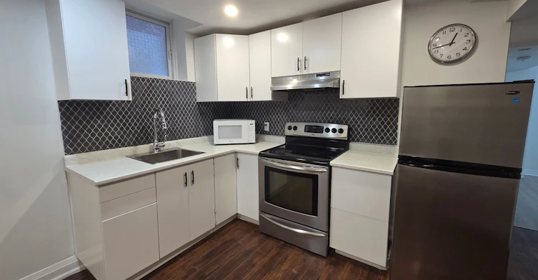 (Lower Level ),-3339 Ruth Fertel Drive, Mississauga, ON, L5M 0H6 - 8