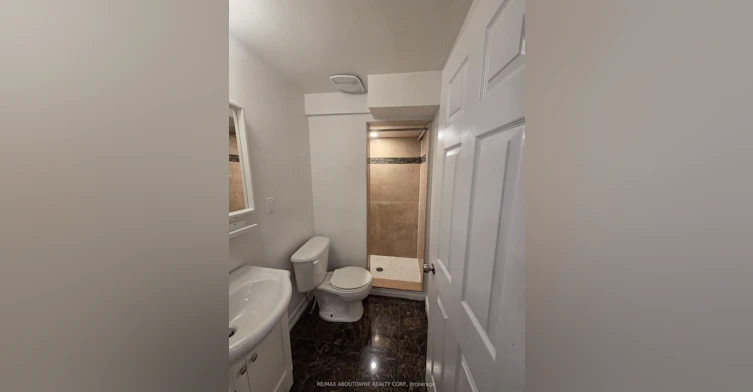 (Lower Level ),-3339 Ruth Fertel Drive, Mississauga, ON, L5M 0H6 - 18