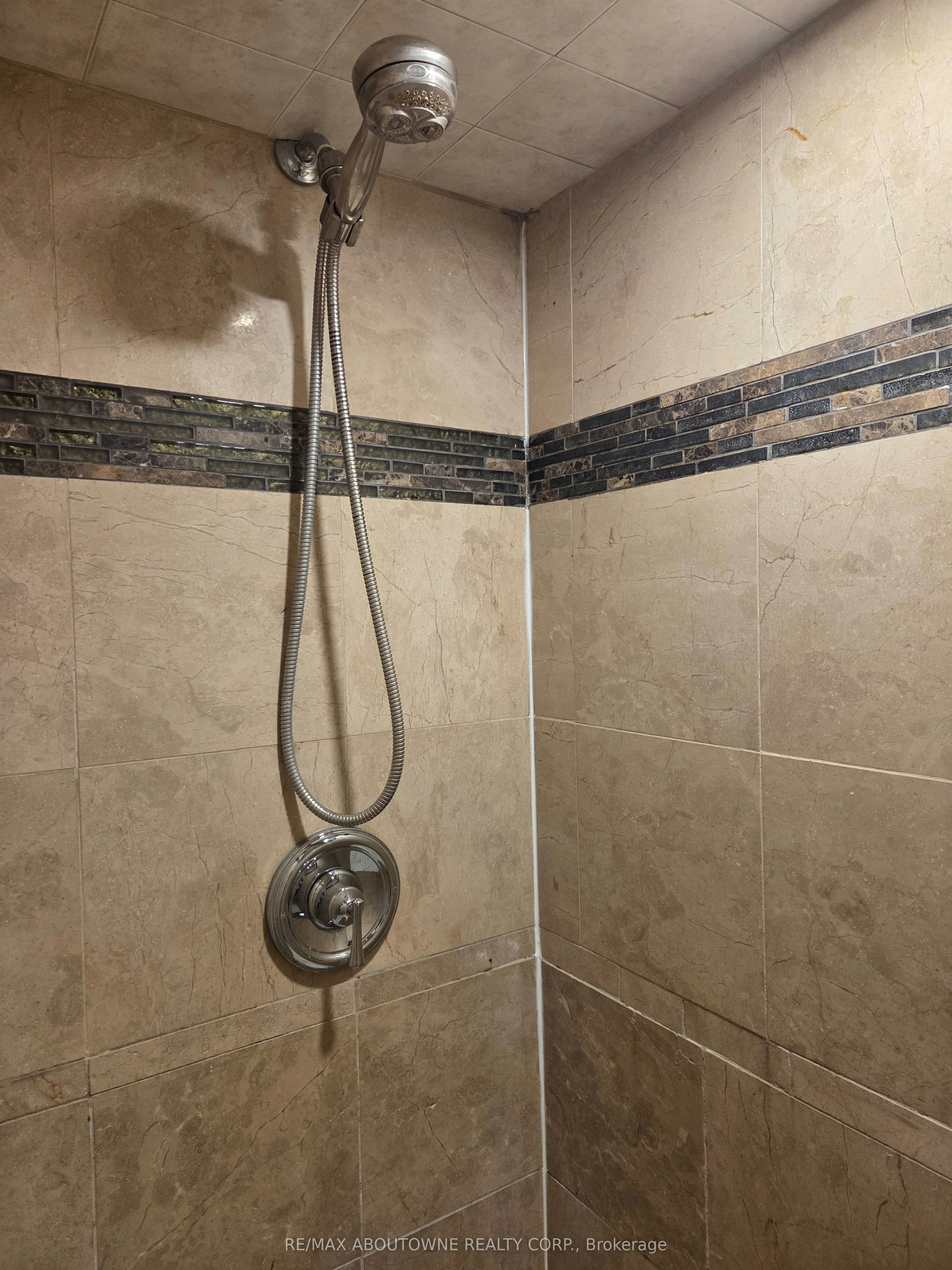 (Lower Level ),-3339 Ruth Fertel Drive, Mississauga, ON, L5M 0H6 - 17