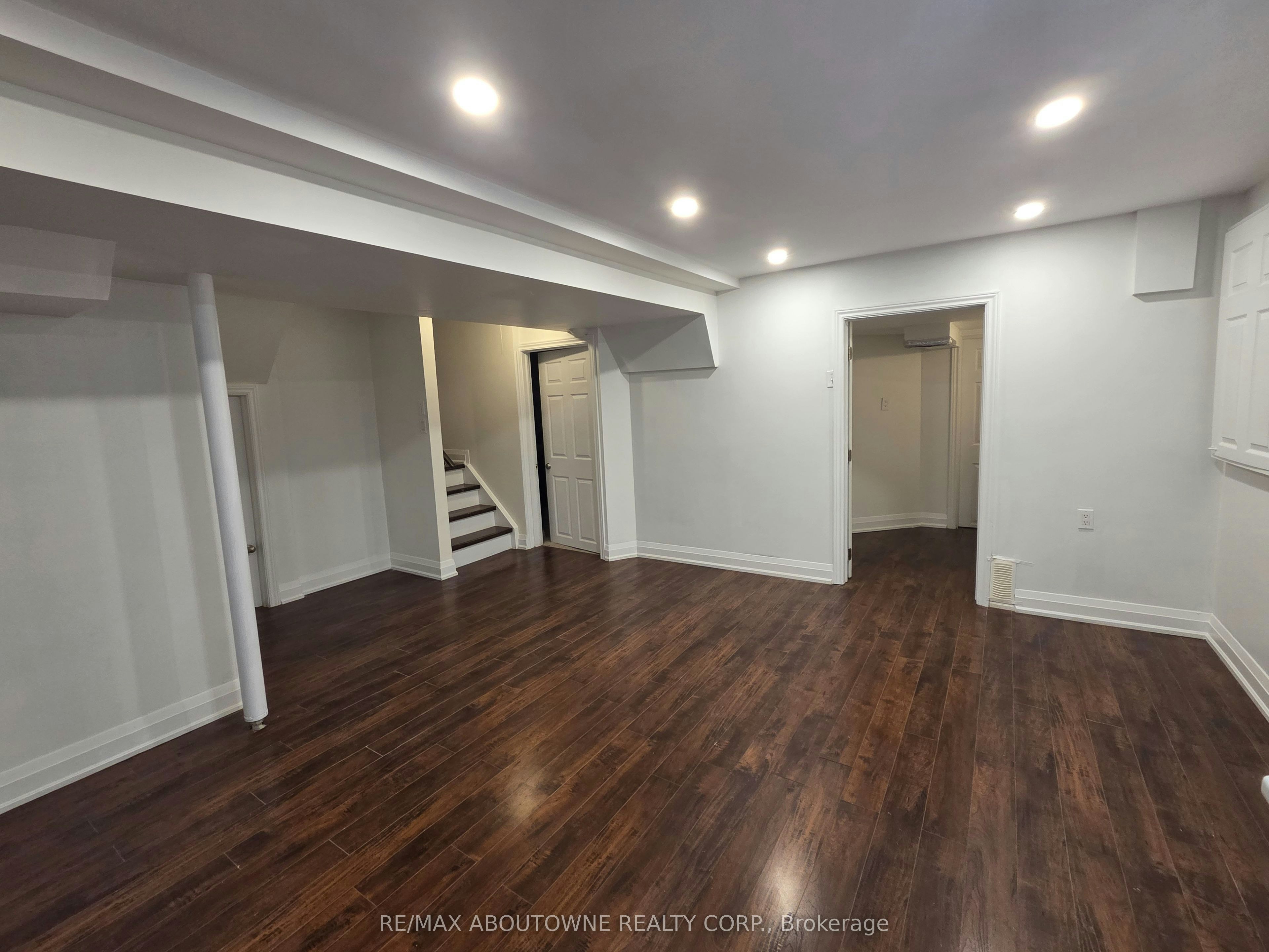 (Lower Level ),-3339 Ruth Fertel Drive, Mississauga, ON, L5M 0H6 - 4