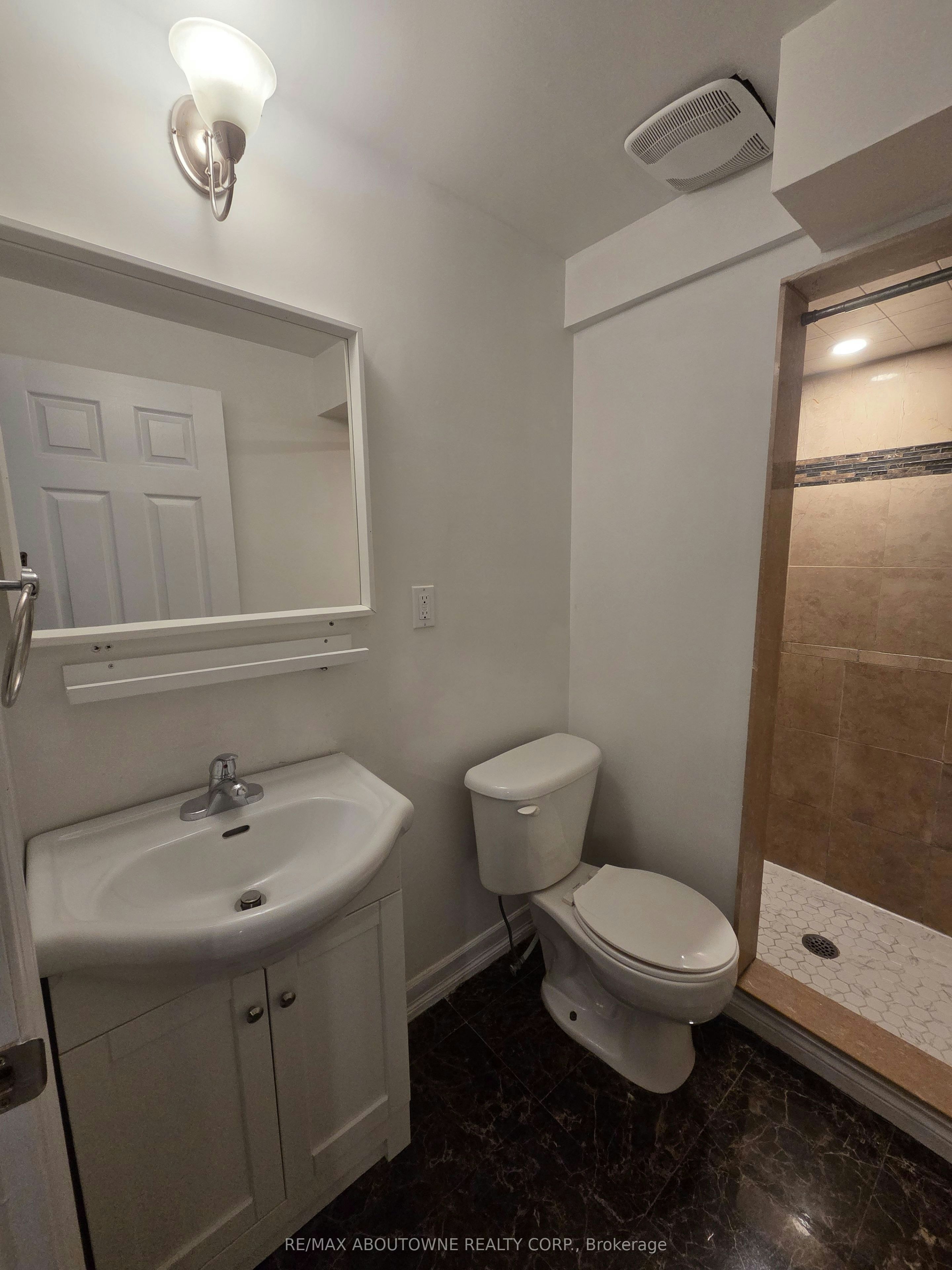 (Lower Level ),-3339 Ruth Fertel Drive, Mississauga, ON, L5M 0H6 - 19