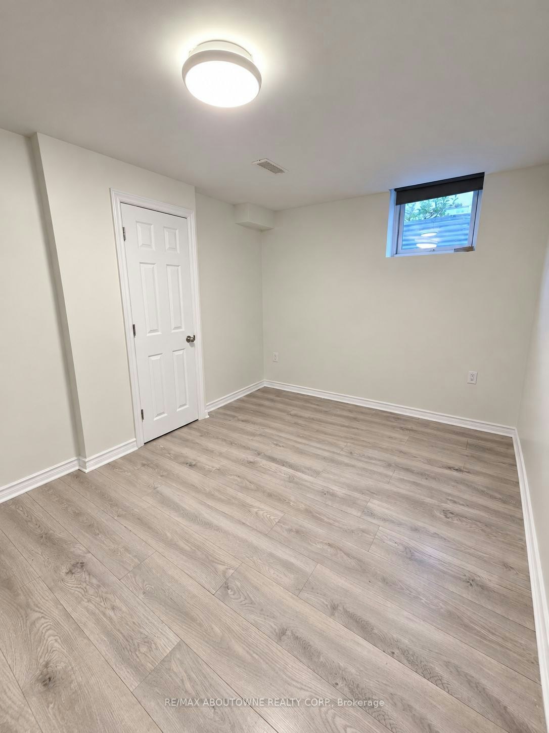 (Lower Level ),-3339 Ruth Fertel Drive, Mississauga, ON, L5M 0H6 - 9