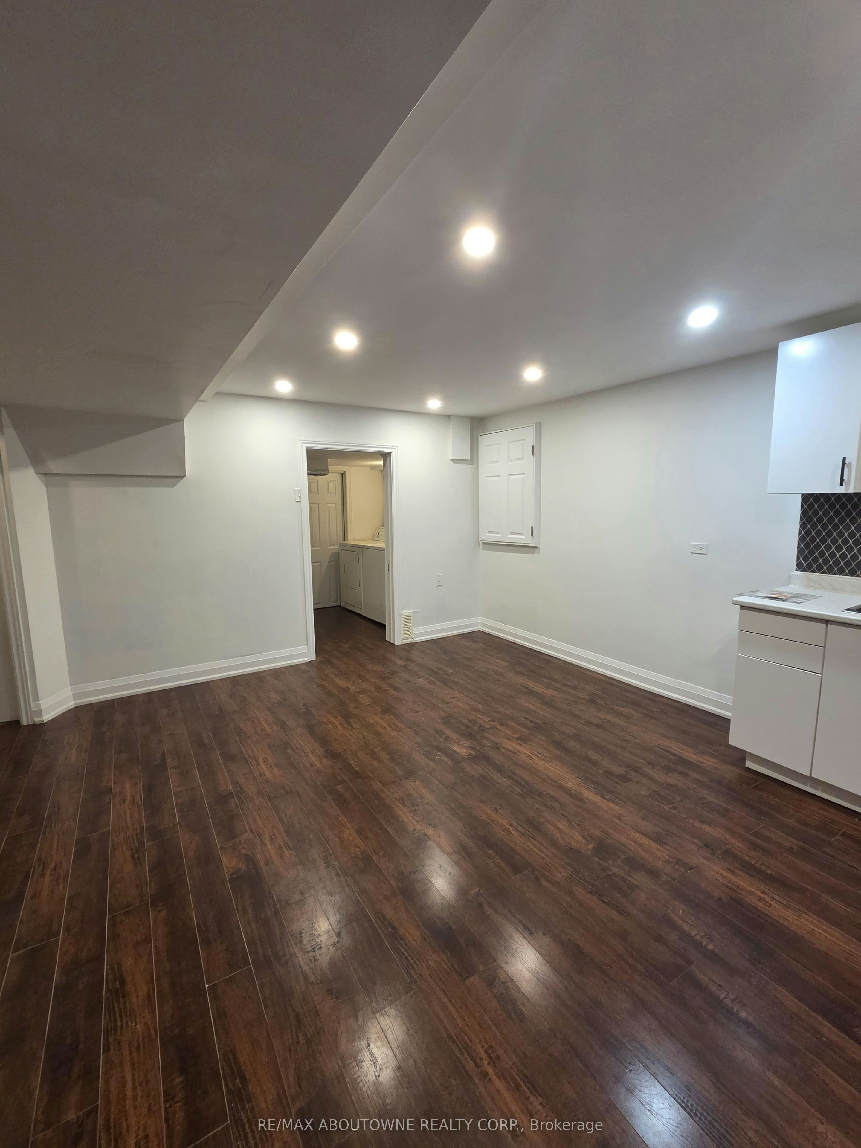 (Lower Level ),-3339 Ruth Fertel Drive, Mississauga, ON, L5M 0H6 - 5