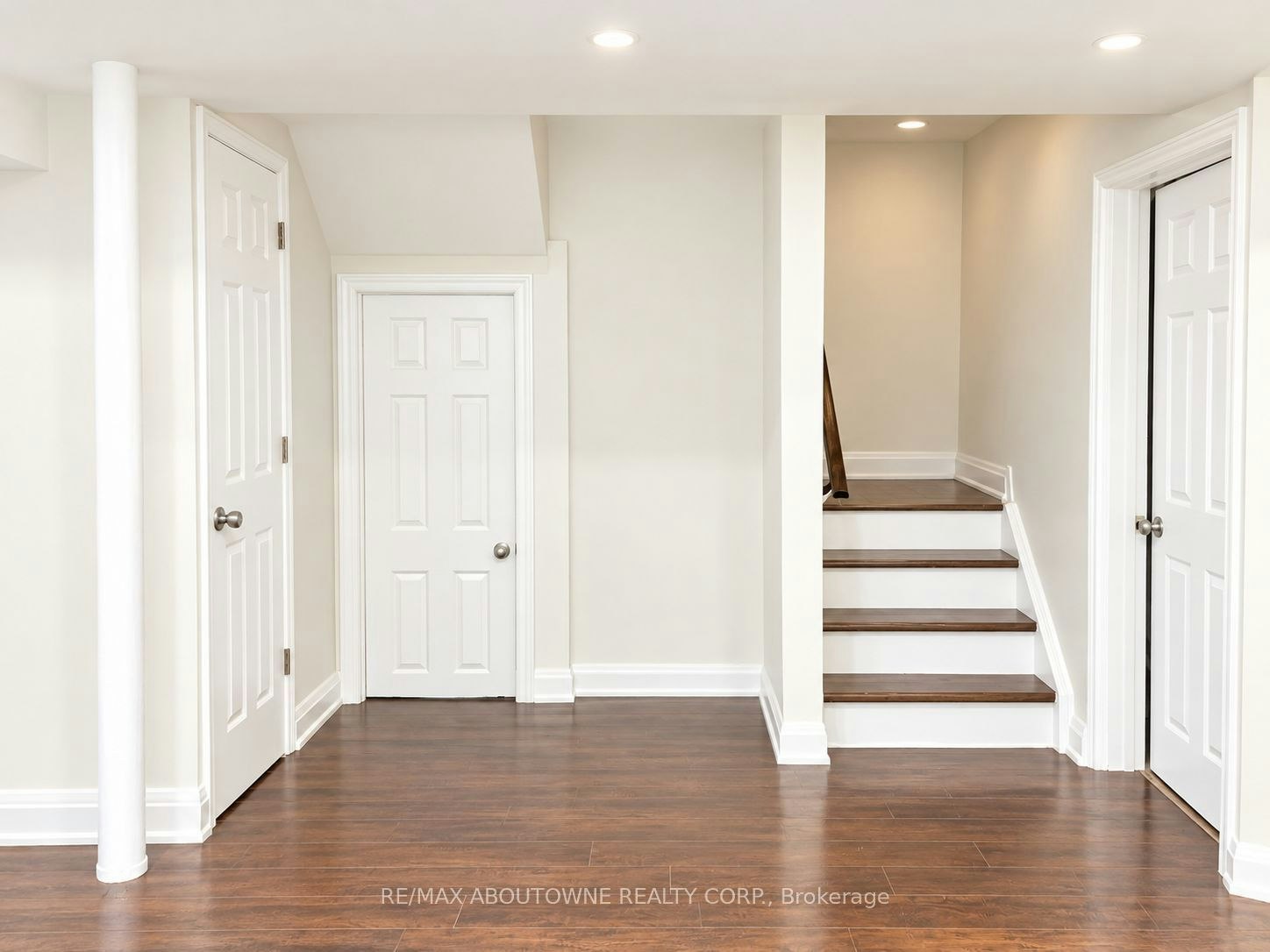 (Lower Level ),-3339 Ruth Fertel Drive, Mississauga, ON, L5M 0H6 - 3