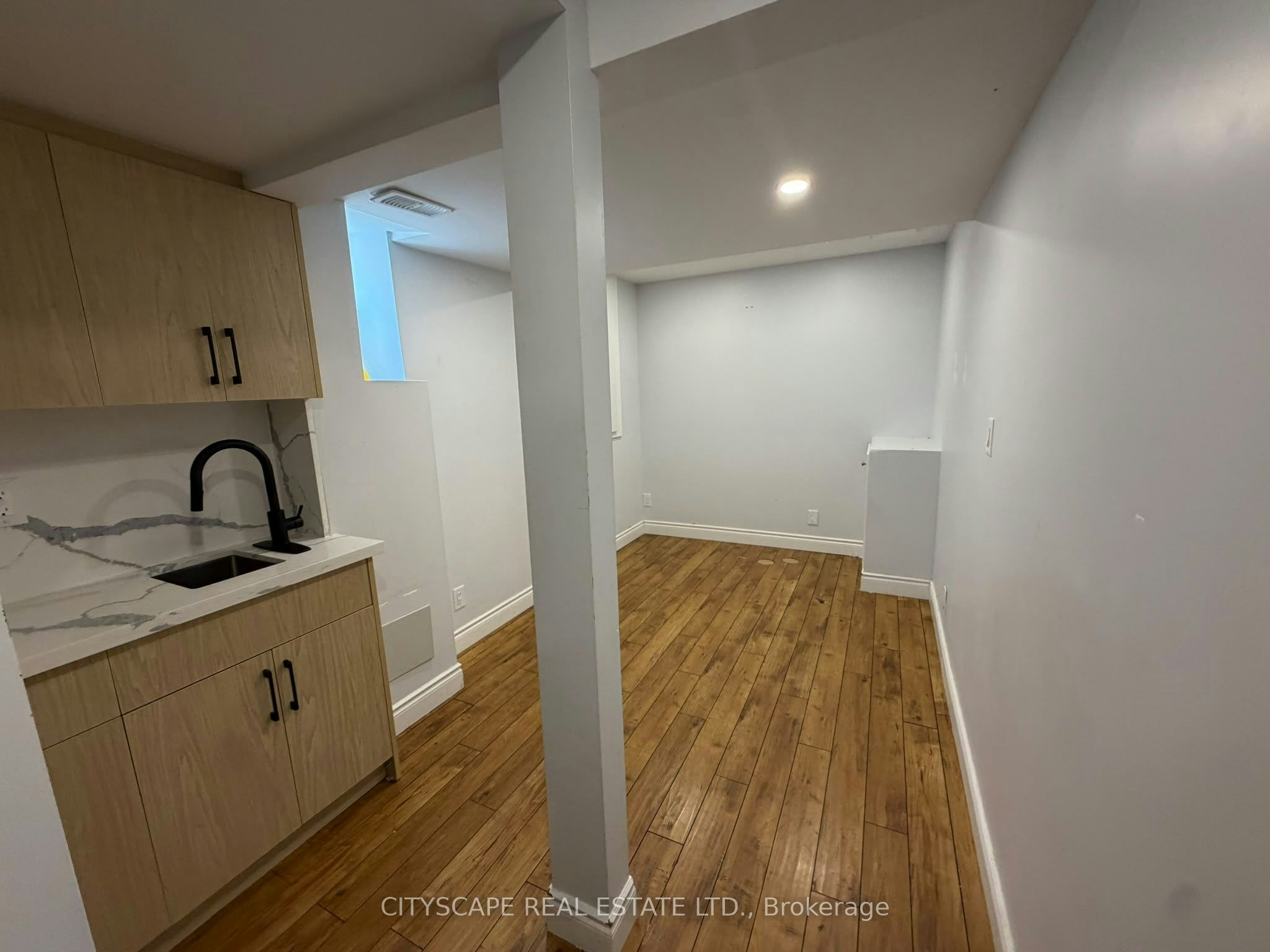 1-33 Andretti Crescent, Brampton, ON, L6X 5G6 - 4