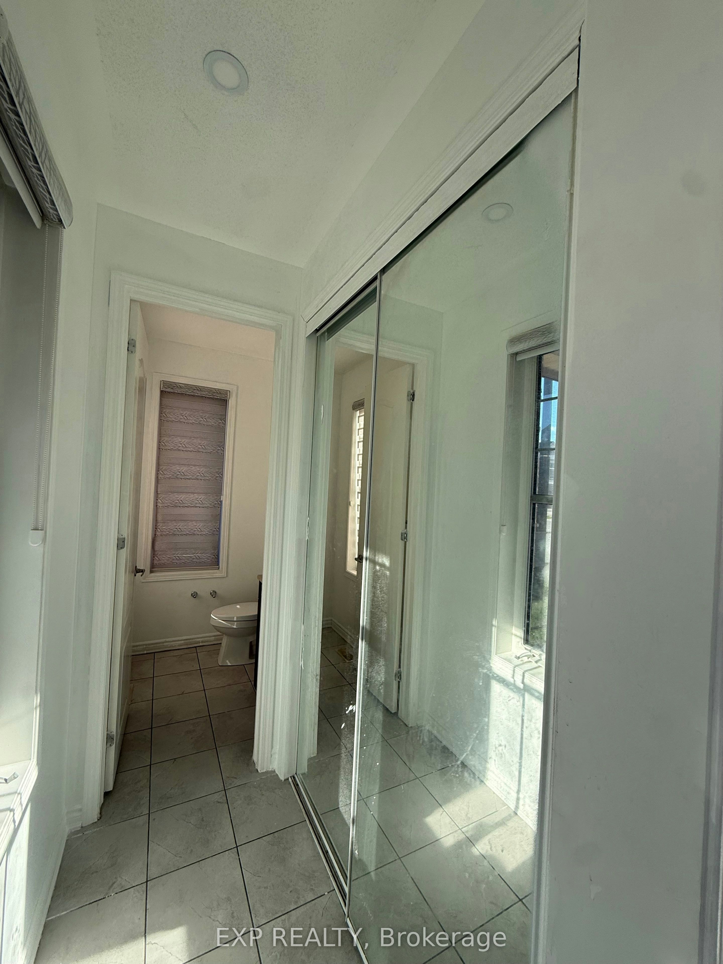8 Redfern Street, Brampton, ON, L7A 4T8 - 3