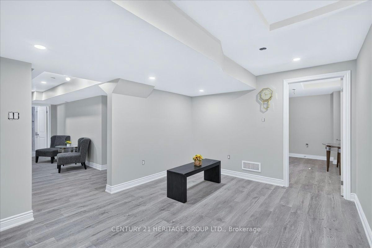 Bsmt-19 Reynolds Avenue, Brampton, ON, L6P 2C1 - 6