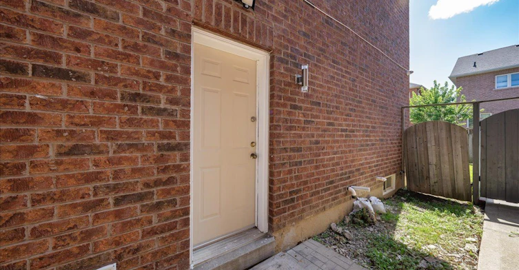 Bsmt-19 Reynolds Avenue, Brampton, ON, L6P 2C1 - 14