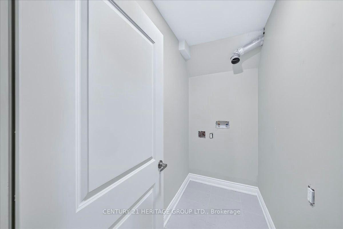 Bsmt-19 Reynolds Avenue, Brampton, ON, L6P 2C1 - 9
