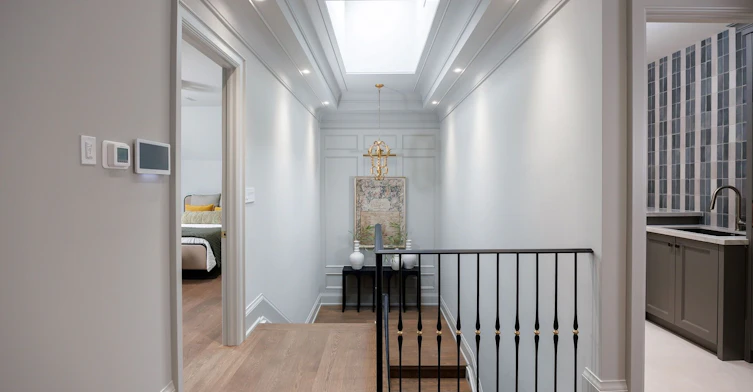 30 Dacre Crescent, Toronto, ON, M6S 2W1 - 32