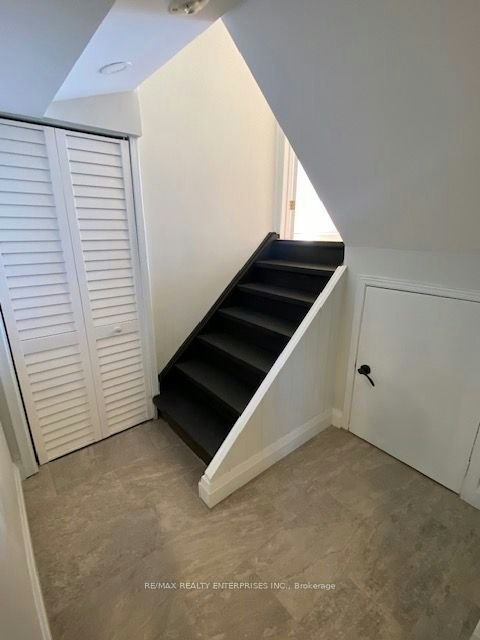 Lower Level-2006 Carrera Lane, Mississauga, ON, L5J 1C5 - 8