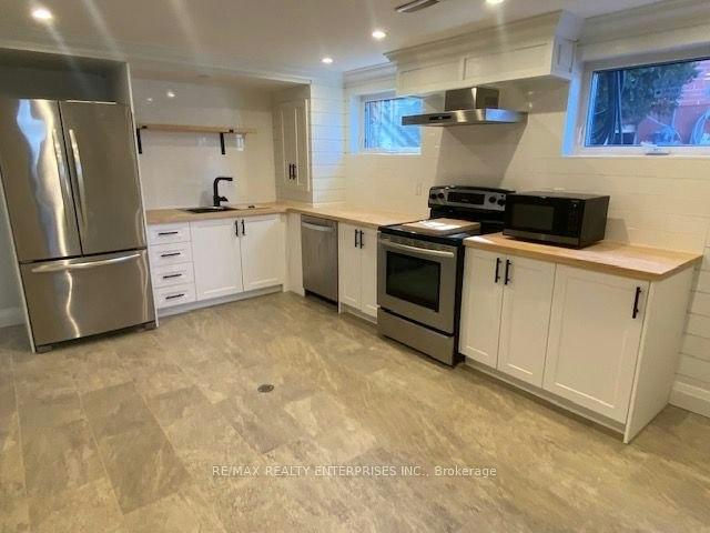 Lower Level-2006 Carrera Lane, Mississauga, ON, L5J 1C5 - 4