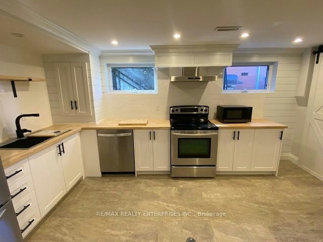 Lower Level-2006 Carrera Lane, Mississauga, ON, L5J 1C5 - 7