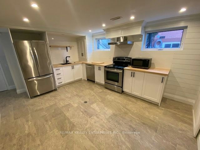 Lower Level-2006 Carrera Lane, Mississauga, ON, L5J 1C5 - 6