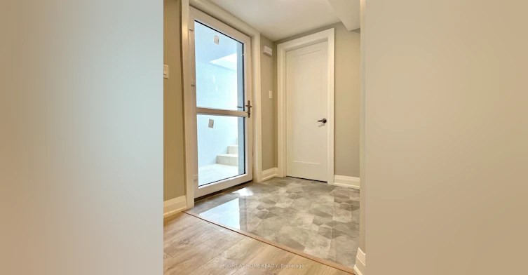 Lower-918 Oasis Drive, Mississauga, ON, L5V 0C7 - 12