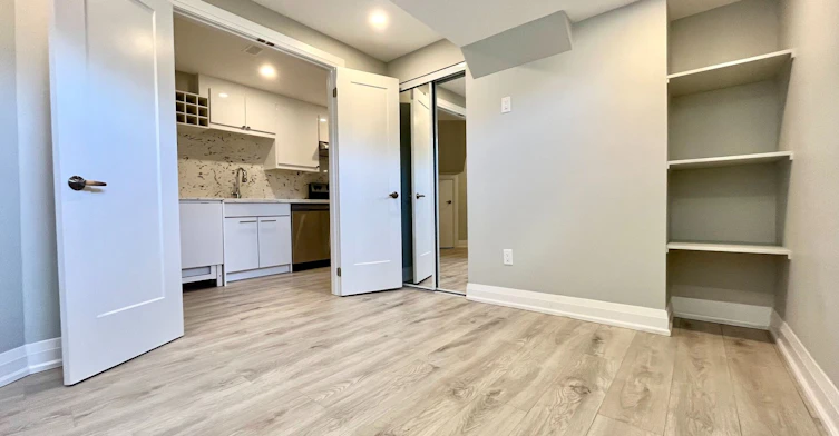 Lower-918 Oasis Drive, Mississauga, ON, L5V 0C7 - 7
