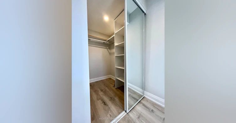 Lower-918 Oasis Drive, Mississauga, ON, L5V 0C7 - 9