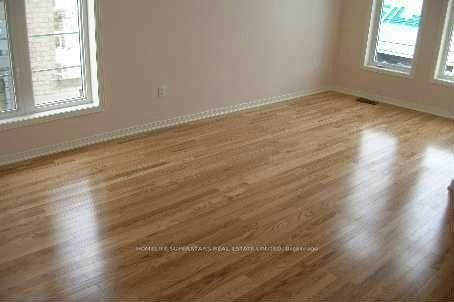 10 Snowshoe Lane, Brampton, ON, L6R 0J1 - 2