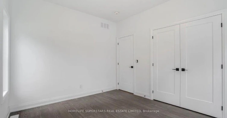 8 Santa Barbra Lane, Halton Hills, ON, L7G 0P7 - 21