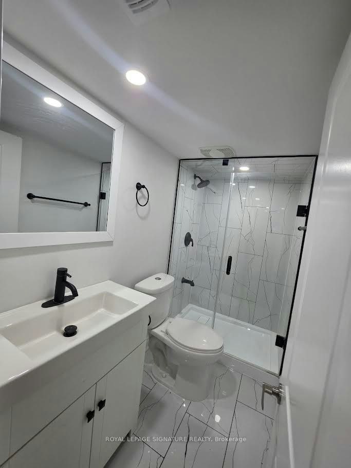 Basement-4264 Brandon Gate, Mississauga, ON, L4T 3K4 - 2