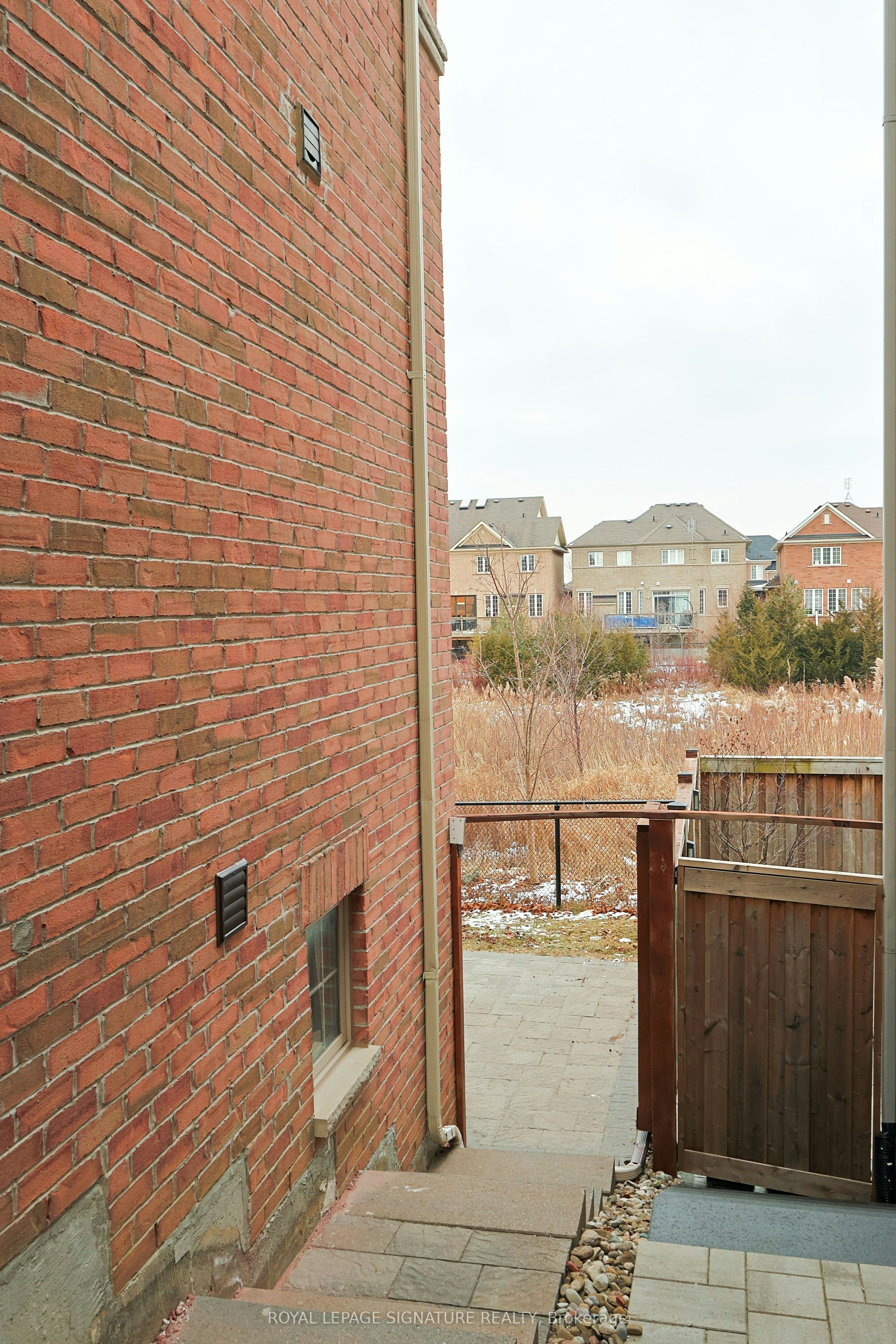 Lower-380 Mcgibbon Drive, Milton, ON, L9T 8V1 - 25