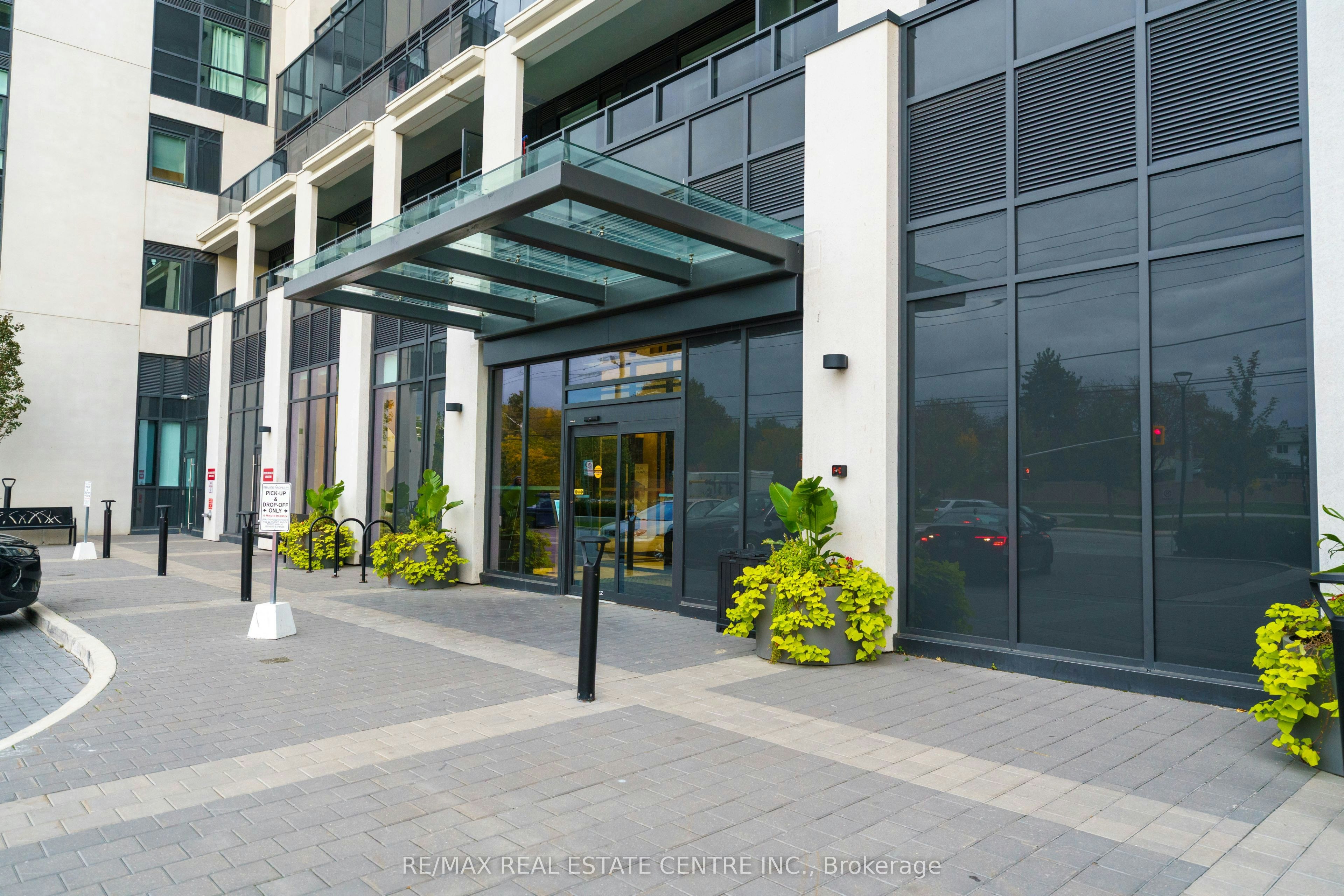 509W-202 Burnhamthorpe Road E, Mississauga, ON, L5A 4L4 - 3