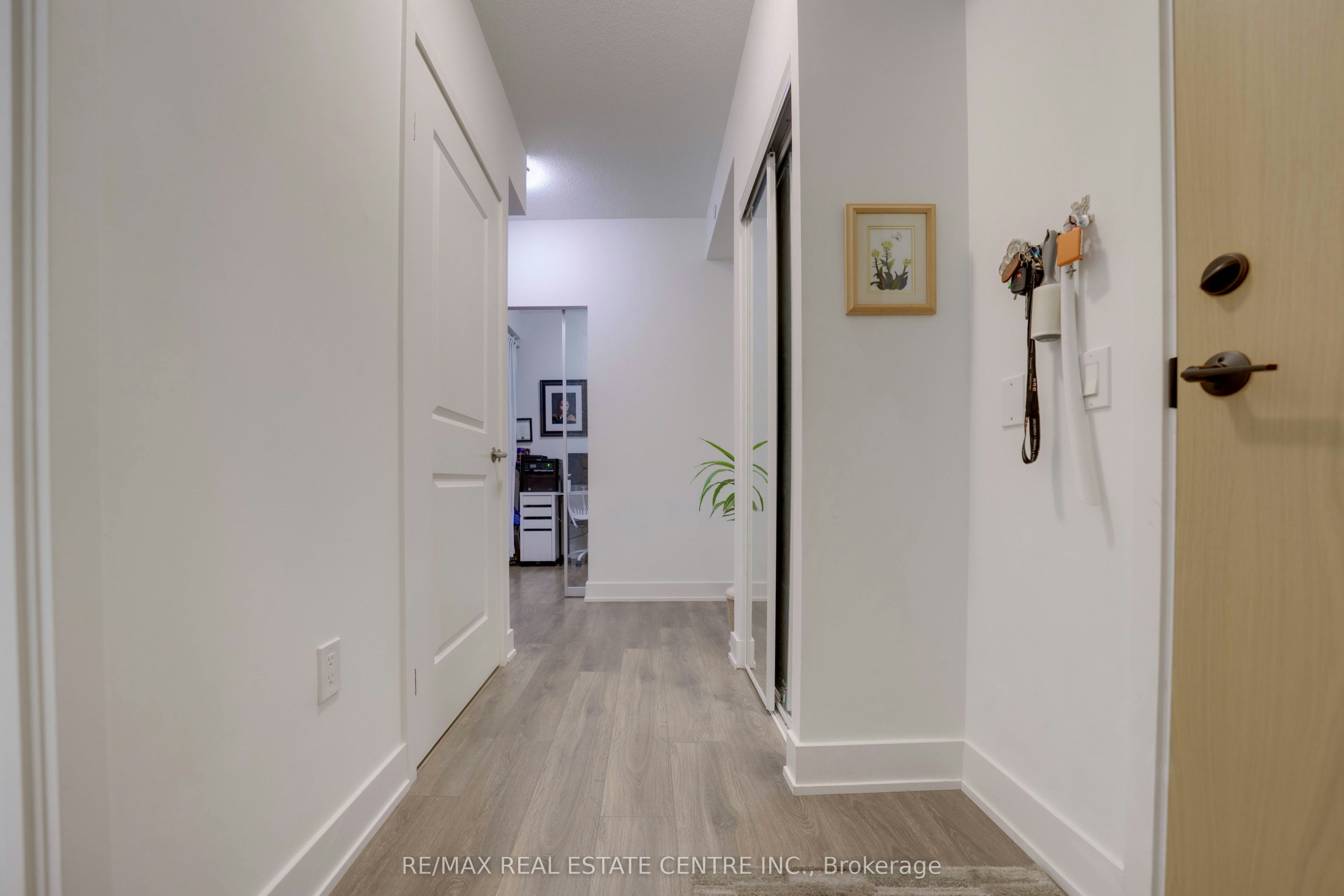 509W-202 Burnhamthorpe Road E, Mississauga, ON, L5A 4L4 - 7