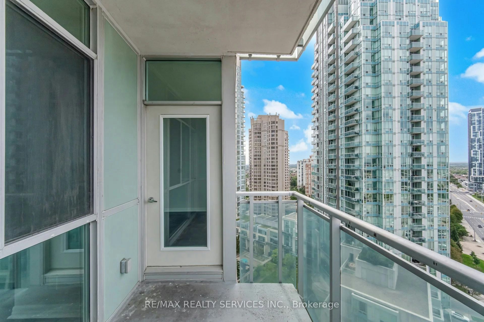 2008-220 Burnhamthorpe Road W, Mississauga, ON, L5B 4N4 - 30
