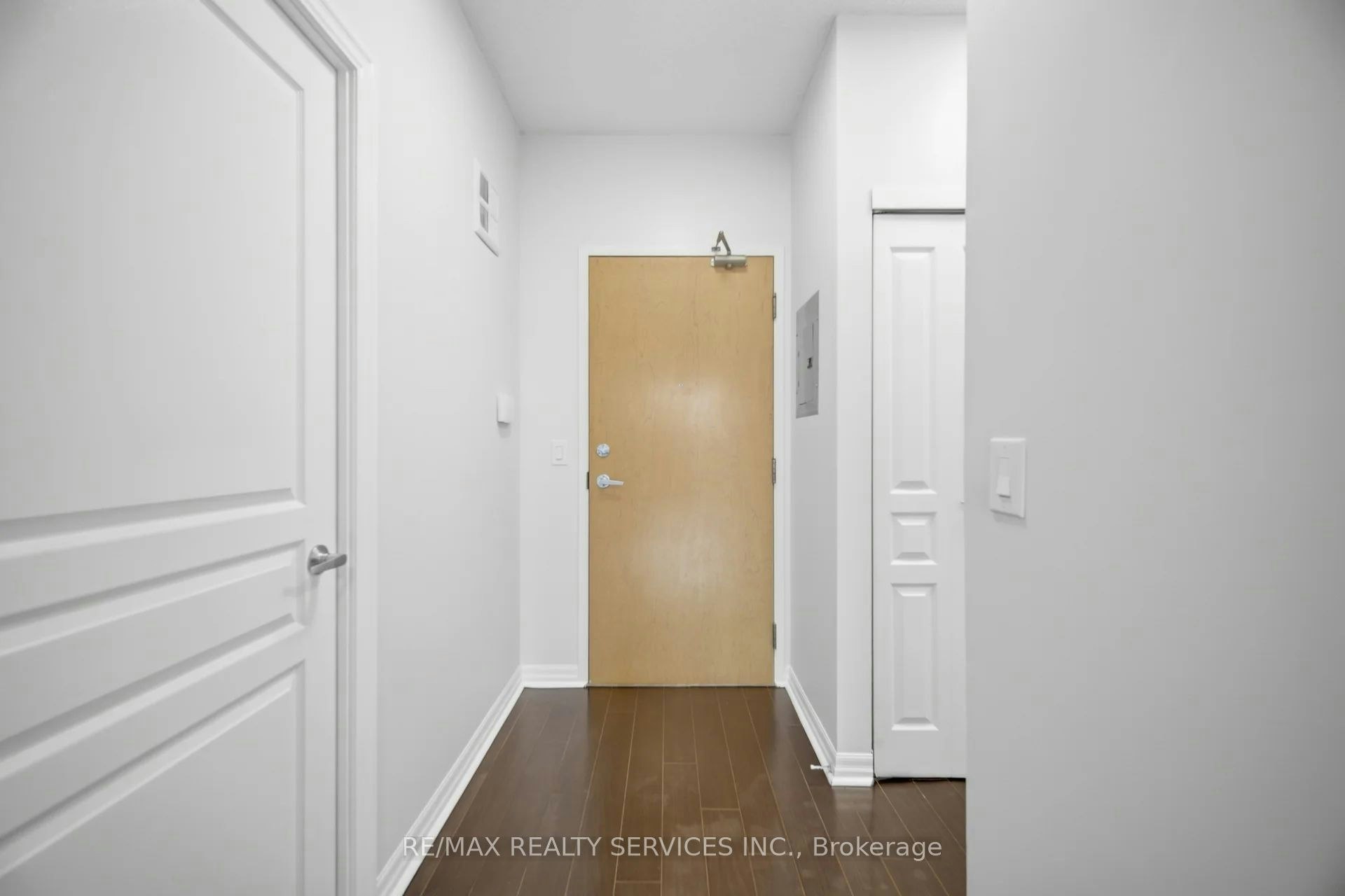 2008-220 Burnhamthorpe Road W, Mississauga, ON, L5B 4N4 - 6