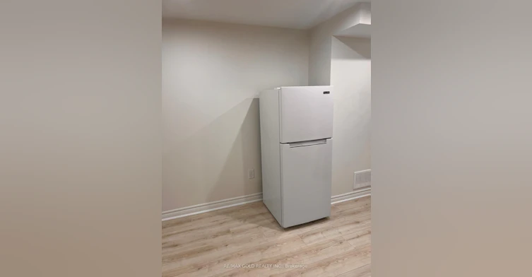 7269 Lantern Fly Hollow, Mississauga, ON, L5W 1K2 - 9