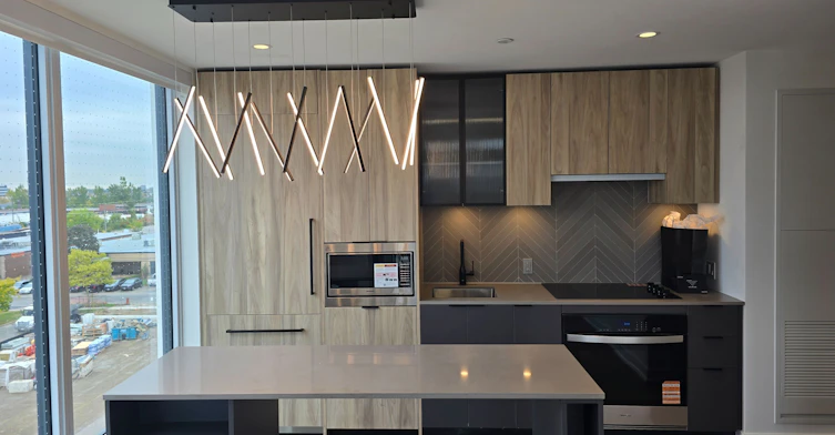 402-1037 The Queensway N/A, Toronto, ON, M8Z 6C7 - 8