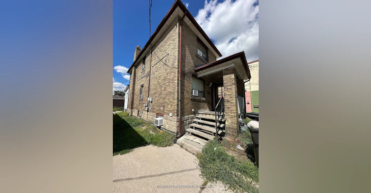 666 Jane Street, Toronto, ON, M6N 4A7 - 3
