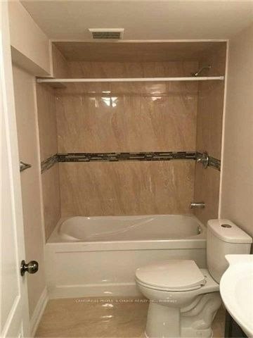 67 Cornwall Road, Brampton, ON, L6W 1N5 - 8
